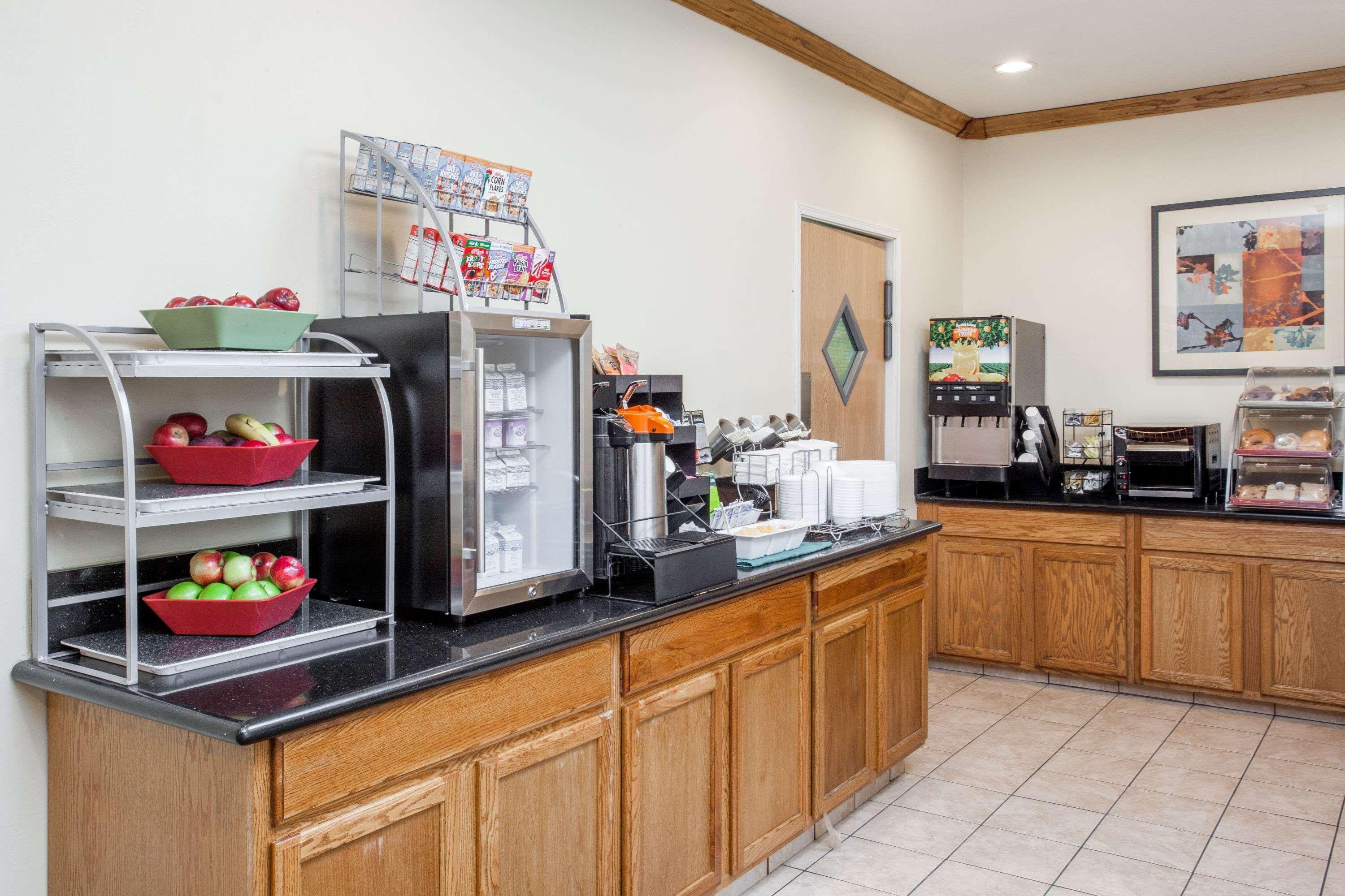 Hawthorn Extended Stay By Wyndham Decatur Esterno foto
