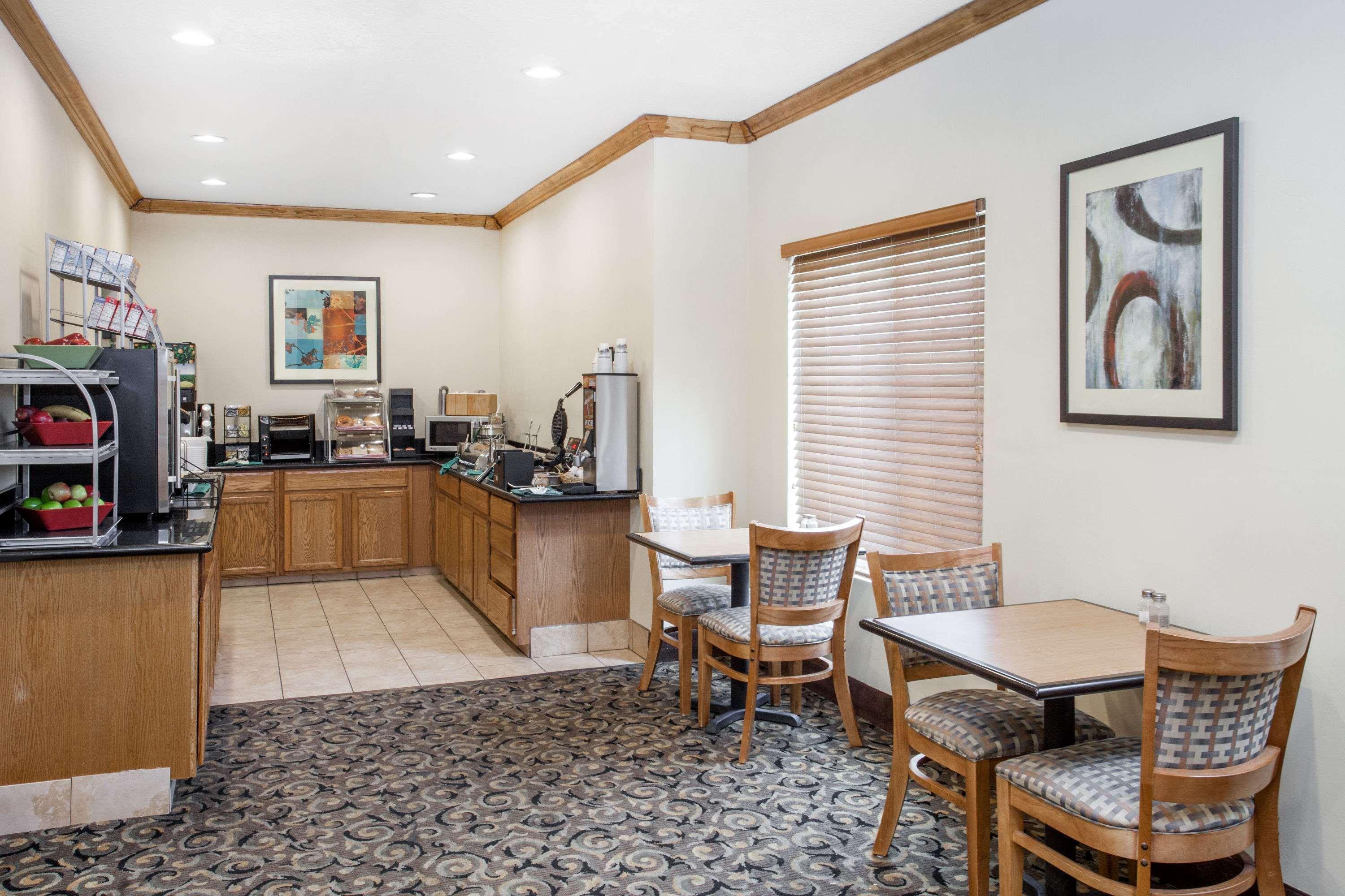 Hawthorn Extended Stay By Wyndham Decatur Esterno foto